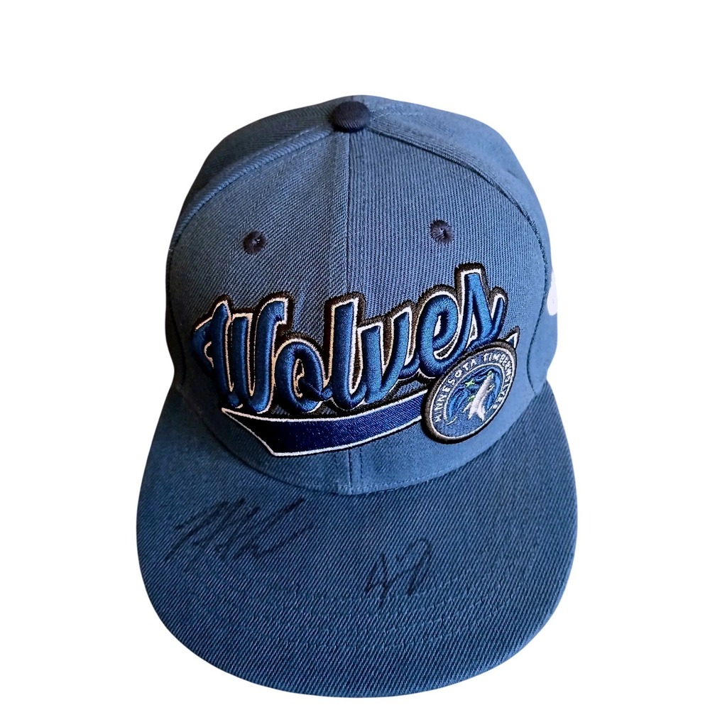 Signed Player#42 MN Timberwolfs NBA Ultra game offically licensed cap hat #1118